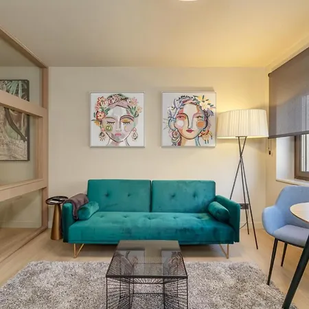 Apartmán De Lujo Puerta Del Sol+parking Vigo