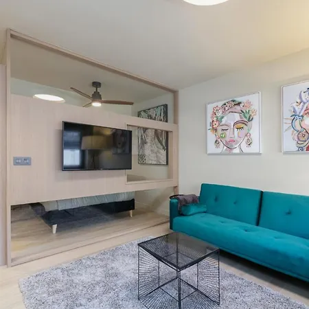 De Lujo Puerta Del Sol+parking Apartment
