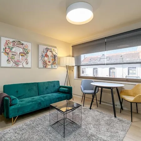 De Lujo Puerta Del Sol+parking Apartment Vigo