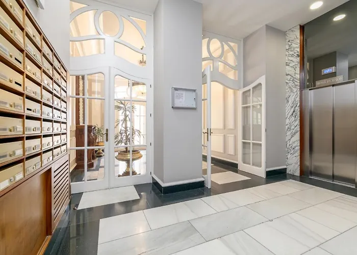 De Lujo Puerta Del Sol+parking Vigo